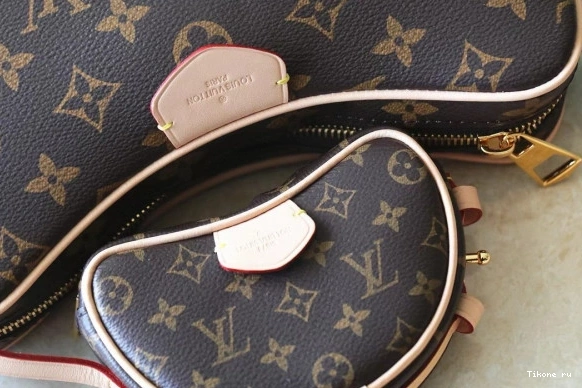 Affordable MM Croissant LOUIS VUITTON 0719